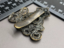 Load image into Gallery viewer, Original WW1 British Army Pay Corps Cap Badge - The Militaria Shop