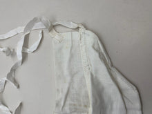 Load image into Gallery viewer, Original British Army Surgical Operation Mask - New Old Stock - WW2 Onwards Patt - The Militaria Shop