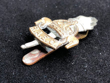 Charger l'image dans la galerie, Original WW2 British Army Royal Army Education Corps RAEC Cap Badge - The Militaria Shop