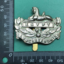 Load image into Gallery viewer, Original WW1/WW2 British Army Cap Badge - The Gloucestershire Regiment - The Militaria Shop