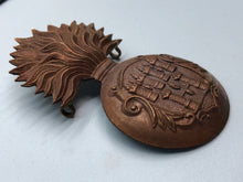 Charger l'image dans la galerie, British Army Victorian Royal Dublin Fusiliers Cap Badge - The Militaria Shop