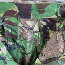 Charger l'image dans la galerie, Original British Army Jungle DPM Camouflaged Combat Trousers - 75/76/92 - The Militaria Shop