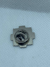 Charger l'image dans la galerie, Scots Guards - NEW British Army Military Cap / Tie / Lapel Pin Badge (#6) - The Militaria Shop