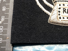 Lade das Bild in den Galerie-Viewer, British Army Bullion Embroidered Blazer Badge - Royal Armoured Corps - The Militaria Shop