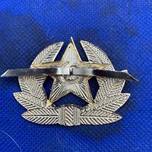 Load image into Gallery viewer, Original Russian Army Soviet Cap Badge - Hammer & Sickle - The Militaria Shop