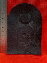 Load image into Gallery viewer, Unissued WOMEN'S ROYAL NAVY WRNs Trade Badge - Motor Transport - CPO - B13 - The Militaria Shop