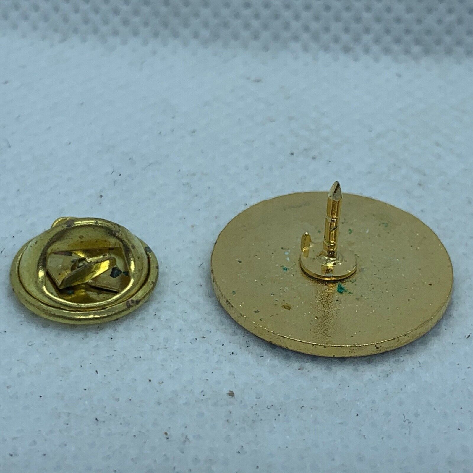 Ex-Prisoner of War Asso - NEW British Army Military Cap/Tie/Lapel Pin Badge #49 - The Militaria Shop