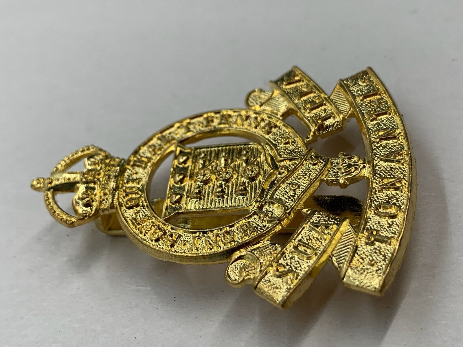 British Army Royal Army Ordnance Corps Cap Badge - The Militaria Shop