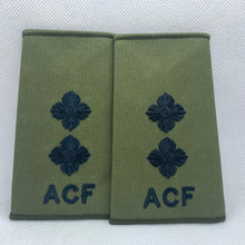 Charger l'image dans la galerie, Cadet ACF OD Green Rank Slides / Epaulette Pair Genuine British Army - NEW - The Militaria Shop