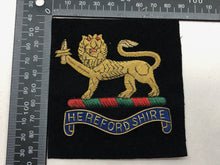 Lade das Bild in den Galerie-Viewer, British Army Bullion Embroidered Blazer Badge - Herefordshire Regiment - The Militaria Shop