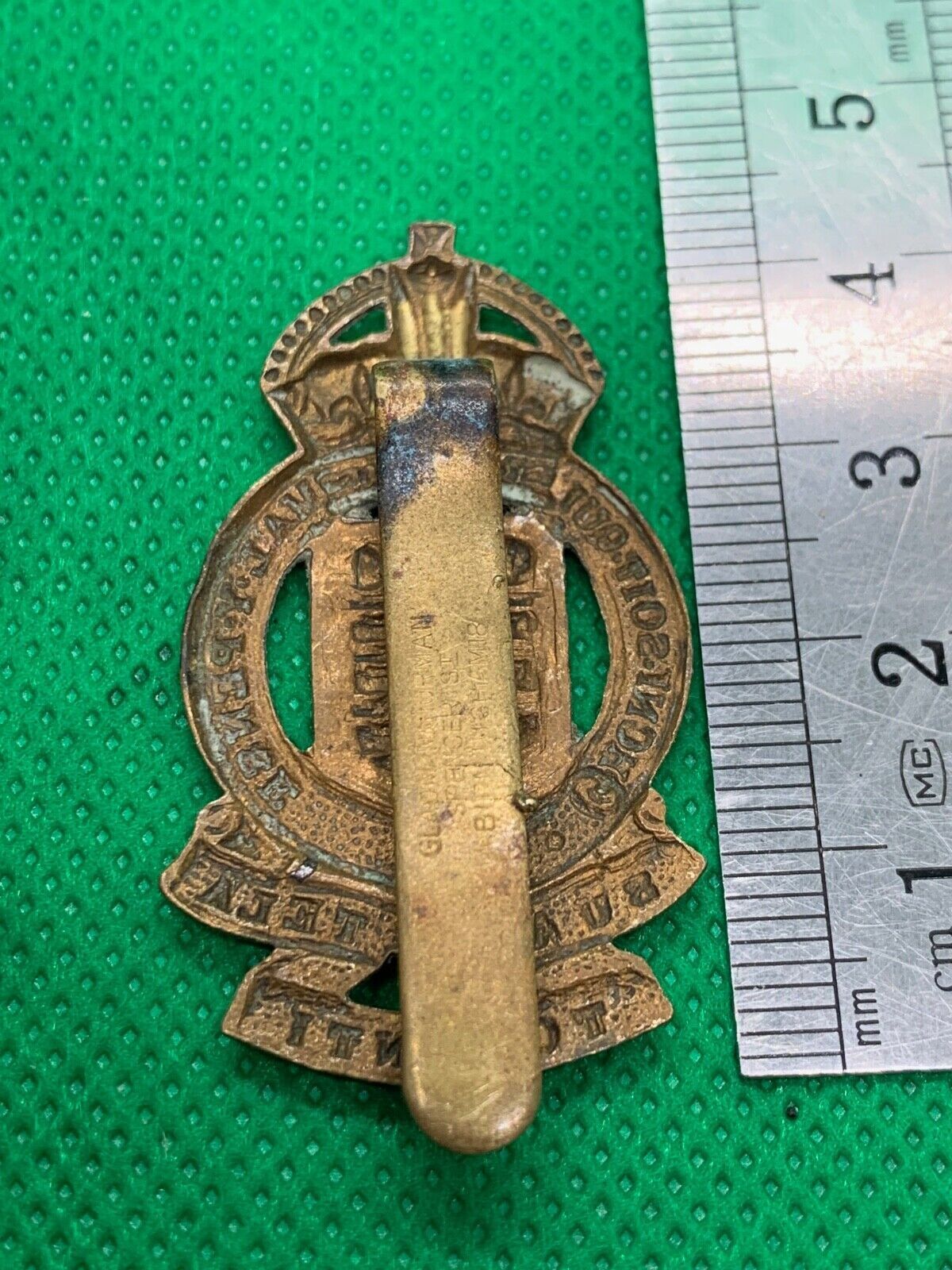 Genuine WW2 British Army Ordinance Corps Brass Cap Badge - Kings Crown - The Militaria Shop