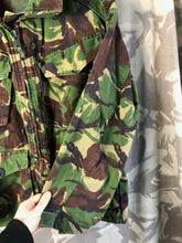 Load image into Gallery viewer, Size 160/96 - Genuine British Army Combat Temperate Smock Jacket DPM Camouflage - The Militaria Shop