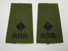 Load image into Gallery viewer, RGR Gurkha Rifles OD Rank Slides / Epaulette Pair Genuine British Army - NEW - The Militaria Shop