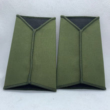 Charger l'image dans la galerie, RHA Royal Horse OD Green Rank Slides / Epaulette Pair Genuine British Army - NEW - The Militaria Shop