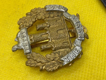 Load image into Gallery viewer, WW1 / WW2 British Army THE ESSEX REGIMENT Brass and WM Cap Badge. - The Militaria Shop