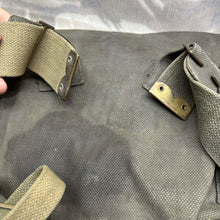 Charger l'image dans la galerie, Original WW2 British Army / RAF 37 Pattern Webbing Small Pack & L Straps Set - The Militaria Shop