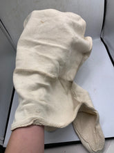 Charger l'image dans la galerie, Original WW2 British Royal Navy Gunners Flash Hood - The Militaria Shop