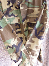 Load image into Gallery viewer, Genuine US Army Camouflaged BDU Battledress Uniform - 34 to 37 Inch Chest - The Militaria Shop