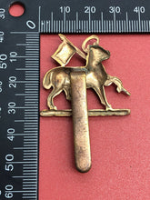 Load image into Gallery viewer, Original WW1/WW2 British Army The Queen's Royal Regiment (West Surrey) Cap - The Militaria Shop