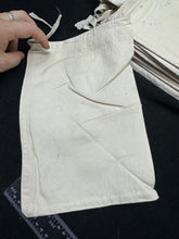 Charger l'image dans la galerie, Original WW2 British Army Mess Tin Cover / Dry Food Bag - New Old Stock - The Militaria Shop