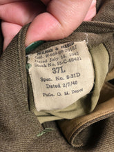Lade das Bild in den Galerie-Viewer, Original WW2 US Army Class A Dress Jacket 1942 - Private Ryan Prop - 37" Lo - The Militaria Shop