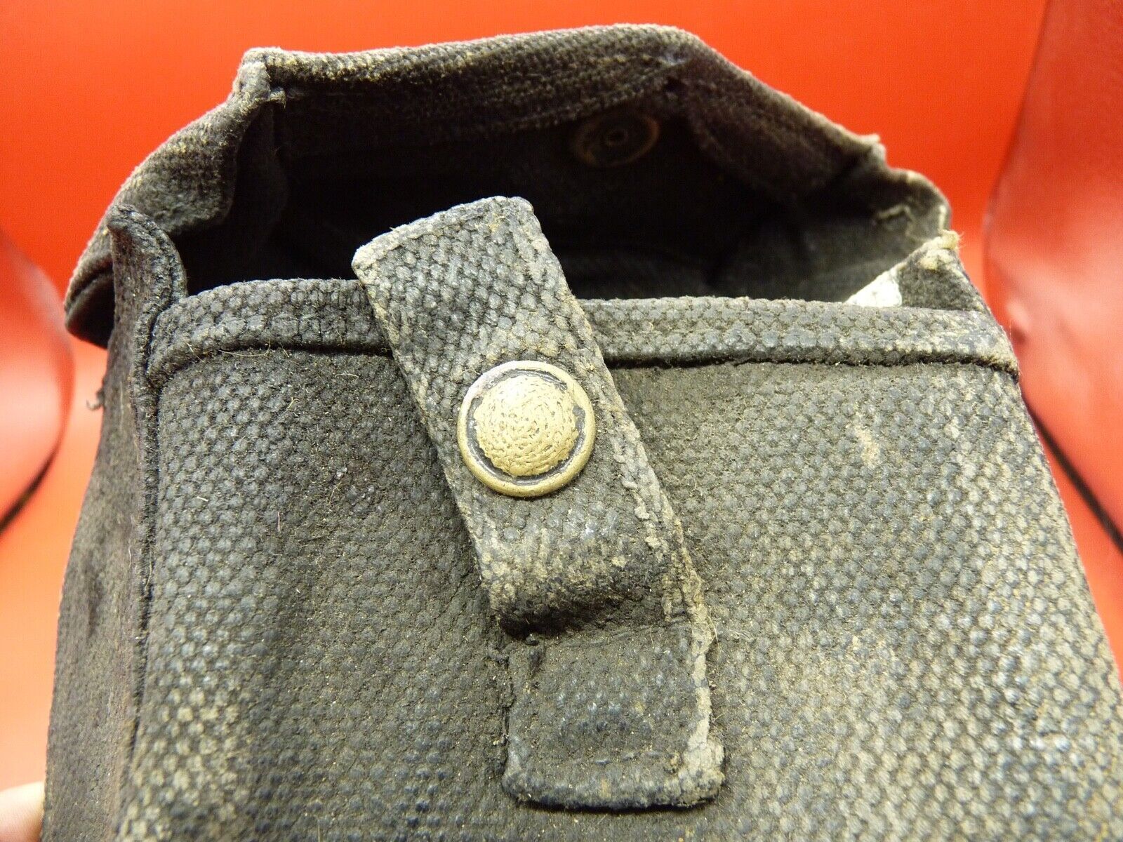 Original WW2 Canadian Army 37 Pattern Bren Pouch - The Militaria Shop
