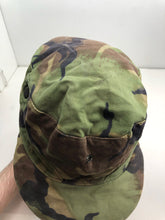 Charger l'image dans la galerie, Original British Army 1968 68 Pattern Cold Weather Combat Camouflaged Cap - 48cm - The Militaria Shop