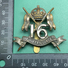 Load image into Gallery viewer, Original WW2 British Army 16th The Queen's Lancers Regiment Cap Badge - The Militaria Shop