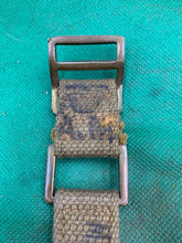 Charger l'image dans la galerie, Original WW2 British Army 37 Pattern Brace Adaptors Pair - 1941 Dated - The Militaria Shop