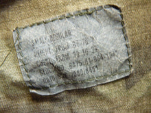 Charger l'image dans la galerie, Genuine US Army Camouflaged BDU Battledress Uniform - Max 37 Inch Chest - The Militaria Shop