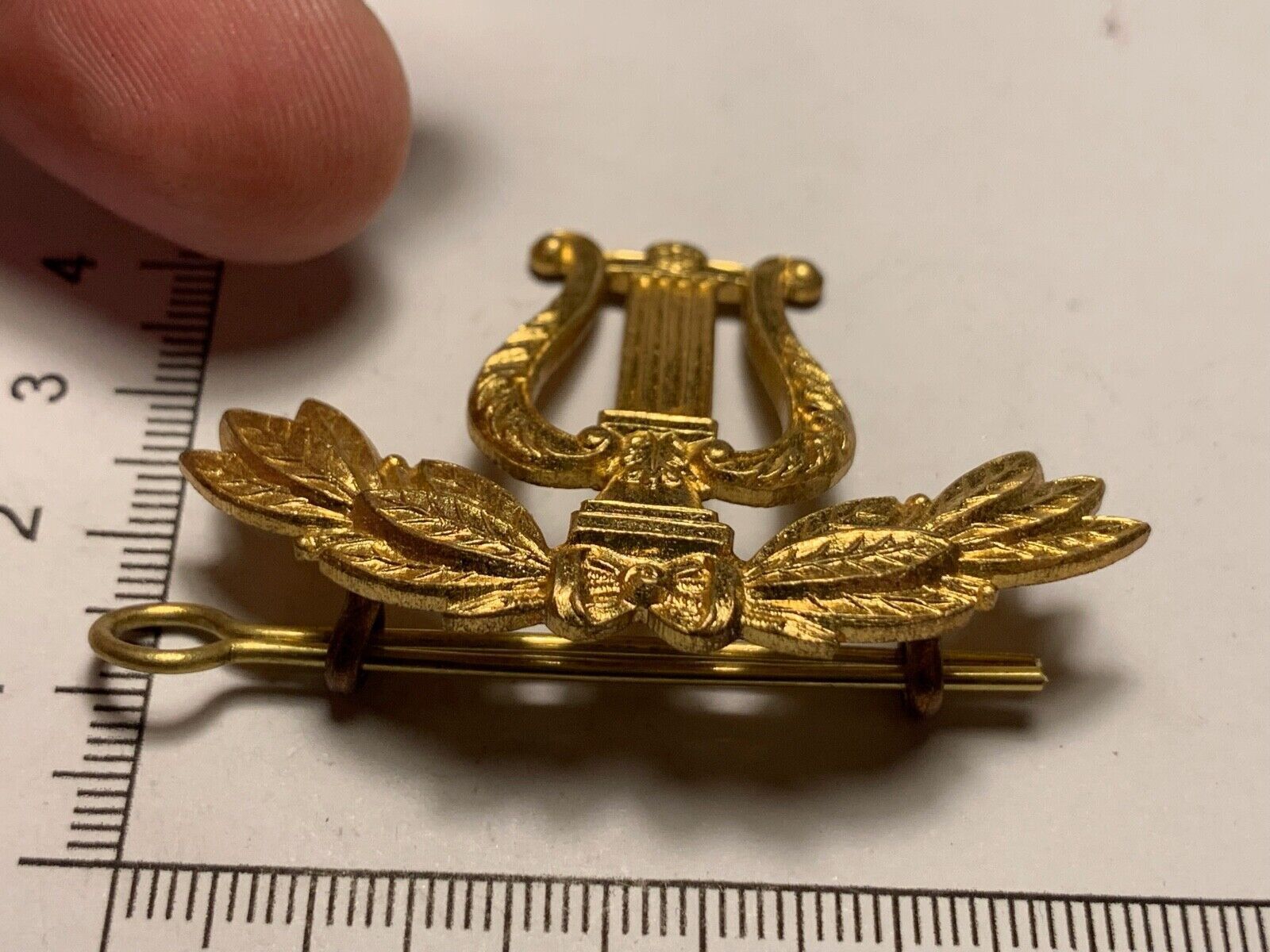 Musicians Badge - British Army Staybrite Cap Badge - The Militaria Shop