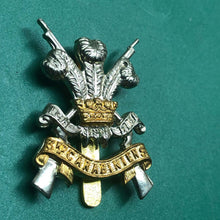 Load image into Gallery viewer, Original British Army 3rd Carabiniers Regiment Cap Badge - The Militaria Shop