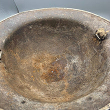 Charger l'image dans la galerie, Original WW2 South African Army Mk2 Brodie Helmet - British Style Combat Helmet - The Militaria Shop