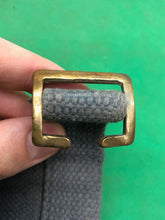 Charger l'image dans la galerie, Original British RAF Royal Air Force Water Bottle Carrier Harness WW2 37 Pattern - The Militaria Shop