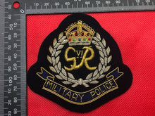 Lade das Bild in den Galerie-Viewer, British Army Bullion Embroidered Blazer Badge - Military Police - Kings Crown - The Militaria Shop
