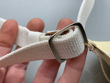Load image into Gallery viewer, Mint Unissued Rare - British Army Parade Guards Belt Waist Sporran - The Militaria Shop