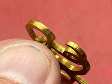 Load image into Gallery viewer, Original WW2 British Army Recruiting Staff GVIR cap badge circa 1937-52 - The Militaria Shop