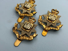 Load image into Gallery viewer, Genuine British Army East Surrey Regiment Cap Badge - The Militaria Shop