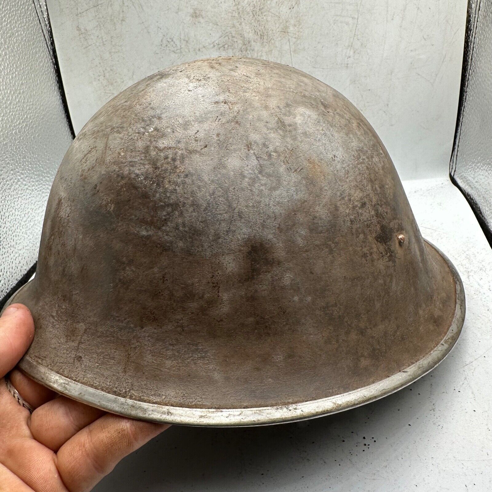 Mk3 Canadian / British Army Original WW2 Turtle Helmet High Rivet - The Militaria Shop