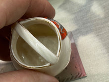 Lade das Bild in den Galerie-Viewer, Original Vintage Crested China Ware Cup - VECTIS - Isle of Wight - The Militaria Shop