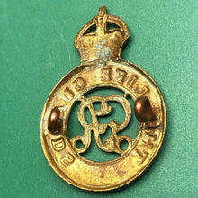 Load image into Gallery viewer, Original WW1 British Army Life Guards Cap Badge George V - The Militaria Shop