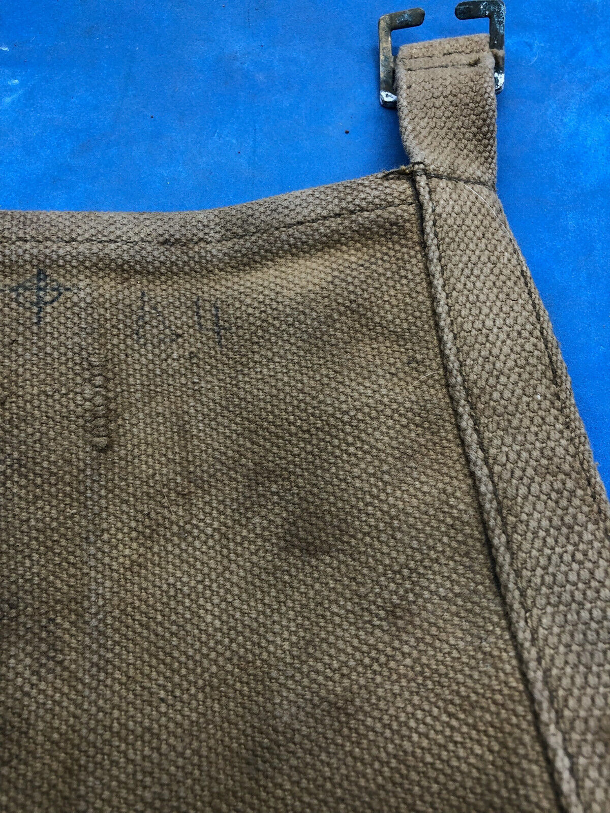WW2 British Army 37 Pattern Webbing Water Bottle Carrier Harness - 1944 Dated - The Militaria Shop