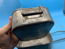 Charger l'image dans la galerie, Original WW2 British Army Soldiers Mess Tin Set - Two Piece - Fold Out Handles - The Militaria Shop
