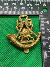 Load image into Gallery viewer, WW1 British Army London Volunteer Rifles VTC Cap Badge with rear slider - The Militaria Shop
