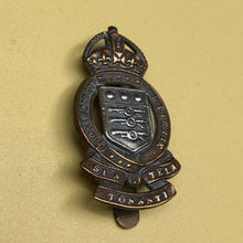 Load image into Gallery viewer, Original WW2 British Army Royal Army Ordnance Corps RAOC Cap Badge - The Militaria Shop