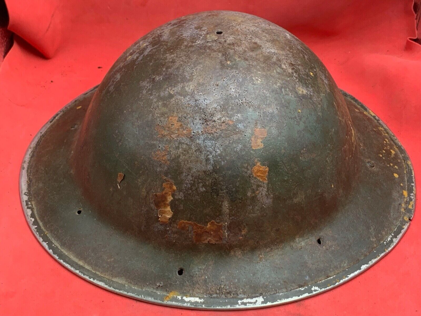 Original WW2 Combat Helmet - British / South African Army Mk2 Brodie Helmet - The Militaria Shop