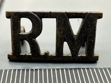 Load image into Gallery viewer, Original WW2 British Navy Royal Marines Brass Shoulder Title - The Militaria Shop