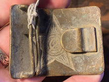 Lade das Bild in den Galerie-Viewer, Genuine WW2 USSR Russian Soldiers Army Brass Belt Buckle - #37 - The Militaria Shop
