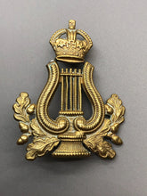Load image into Gallery viewer, Original WW1 British Army Cap Badge - Musicians / Bandsmans King's Crown - The Militaria Shop