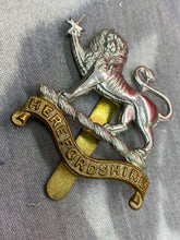 Load image into Gallery viewer, British Army WW1/ WW2 Hertfordshire Regiment Cap Badge - The Militaria Shop